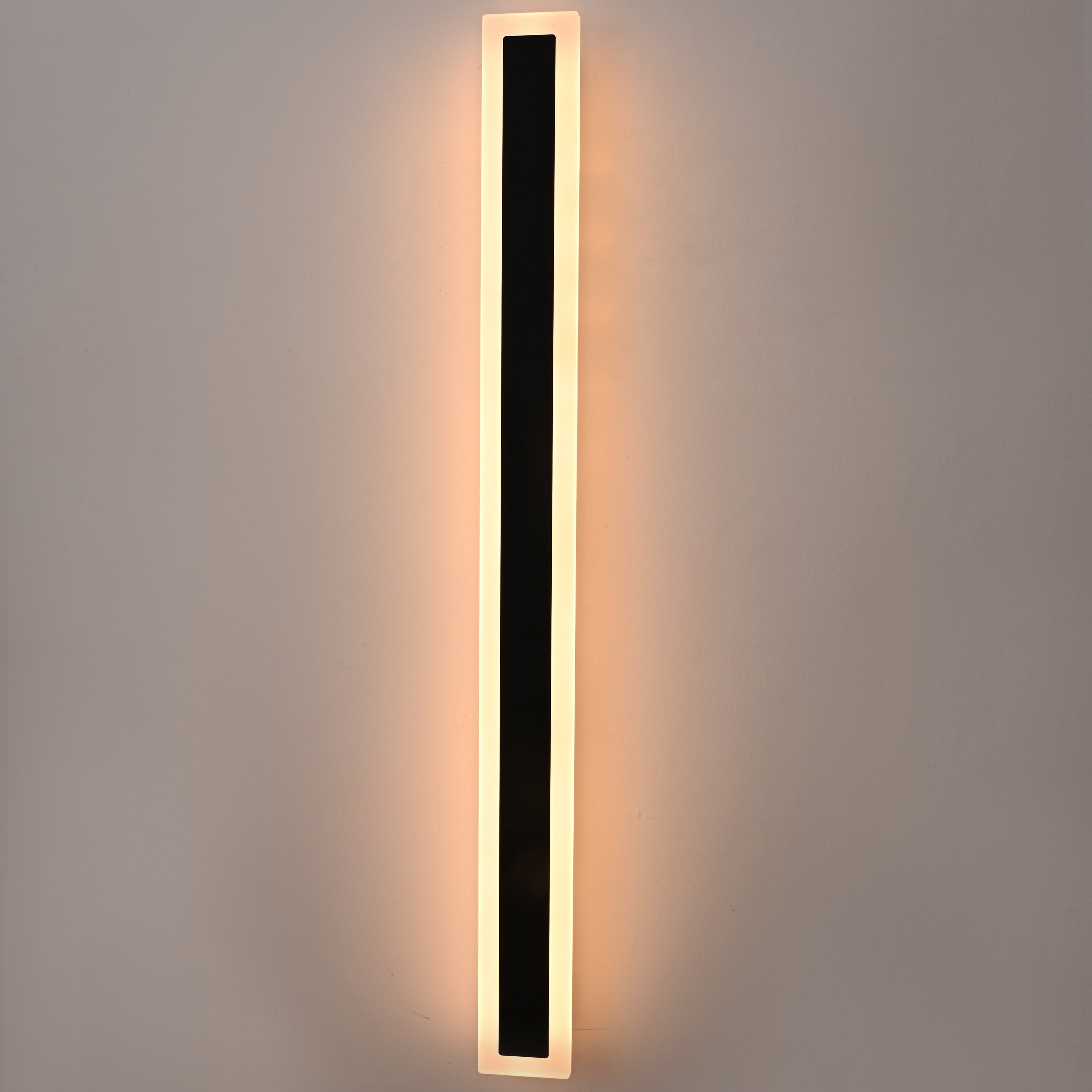 Aplica LED Exterior Cube Lumina Calda 3000K 120cm 32W Negru