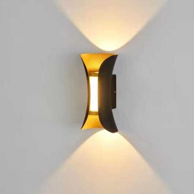 Aplica LED Exterior Cube Lumina Calda 3000K 10W Negru + Auriu