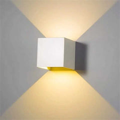 Aplica LED Exterior Cube Lumina Calda 3000K 2x3W Alb