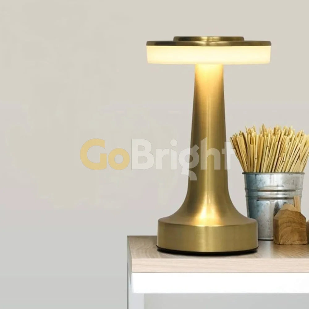 Veioza Touch LED Sinth 3 Tipuri de Lumini 20cm 10W Auriu