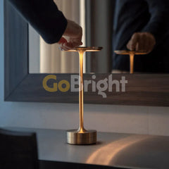 Veioza Touch LED Sinth 3 Tipuri de Lumini 28cm 10W Auriu