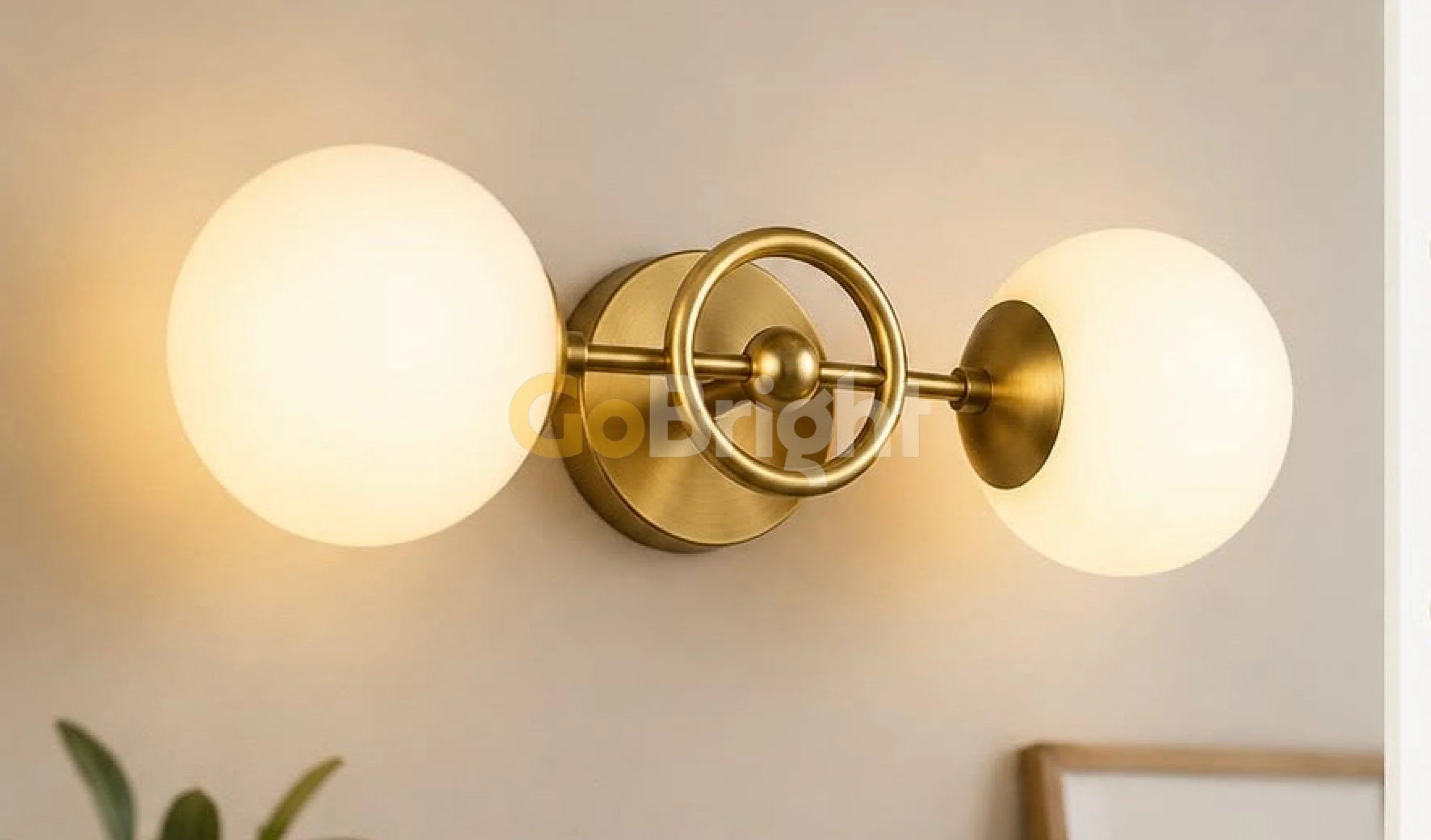 Lustra cu globuri albe 2XE27 48cm Auriu